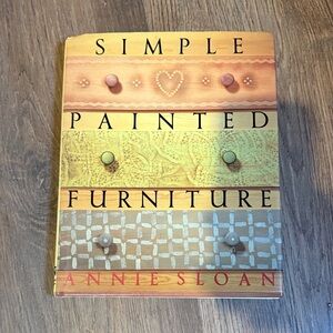 Simple Painted Furniture Book by Annie Sloan